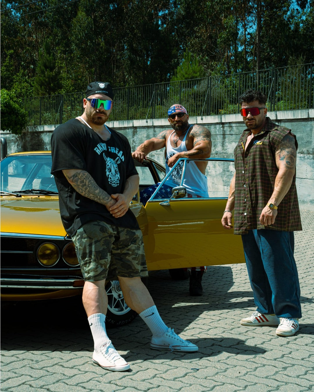 "Plaid Rebel" Oversized Sleeveless Shirt – Hardcore Attitude and Old-School Style