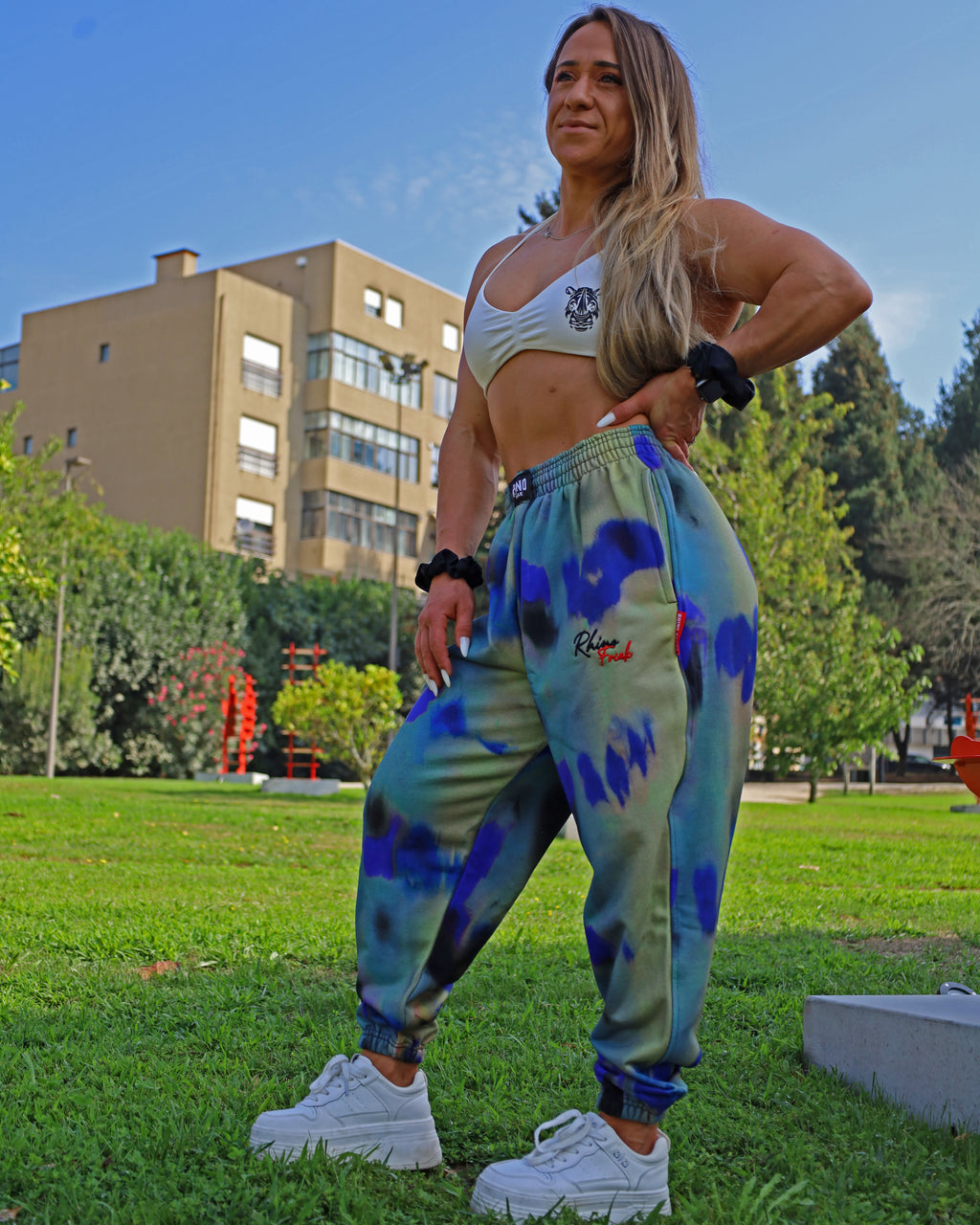 "Spray Flow" Oversized Pants – Art and Attitude in Motion