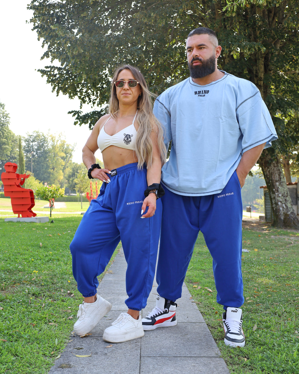 "Essential" Oversized Pants – Comfort and Attitude