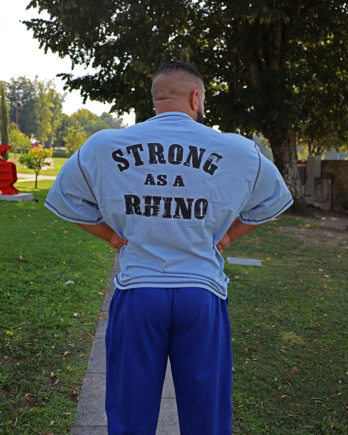"Strong as a Rhino" Oversized T-Shirt – Hardcore Attitude and Impetuosity