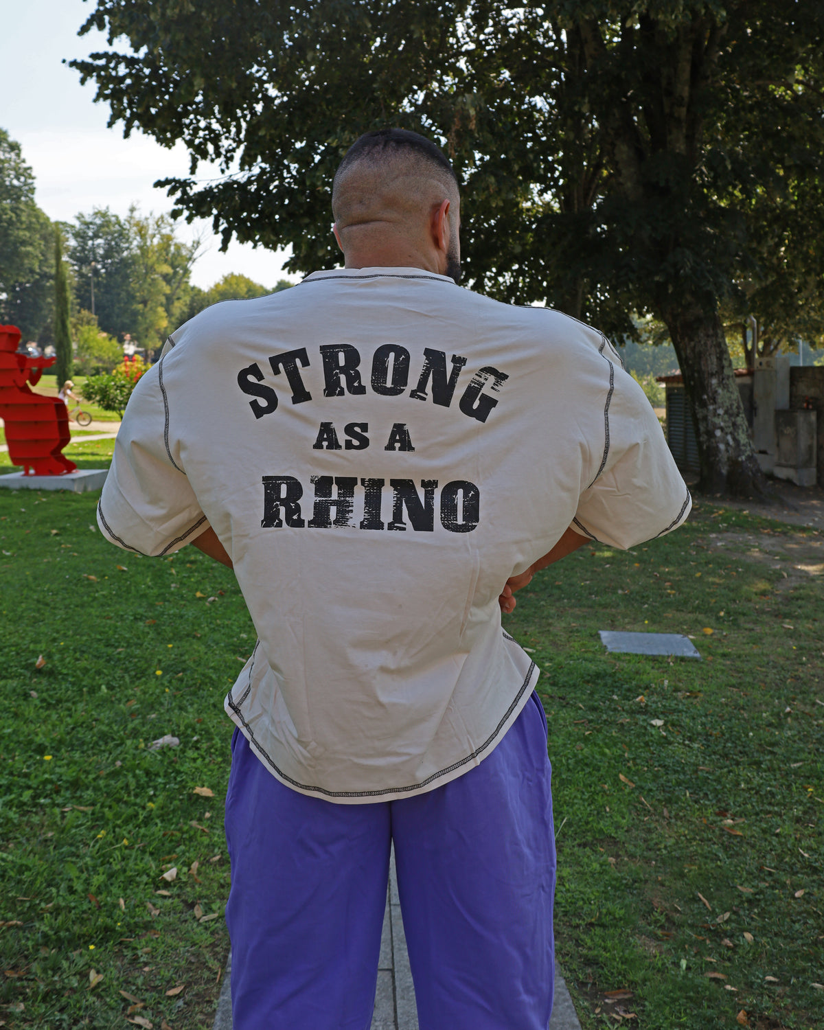 "Strong as a Rhino" Oversized T-Shirt – Hardcore Attitude and Impetuosity