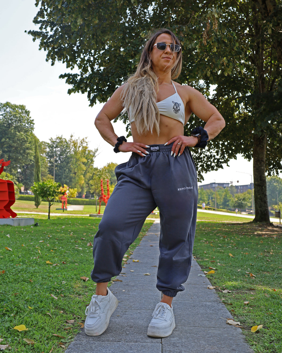 "Essential" Oversized Pants – Comfort and Attitude