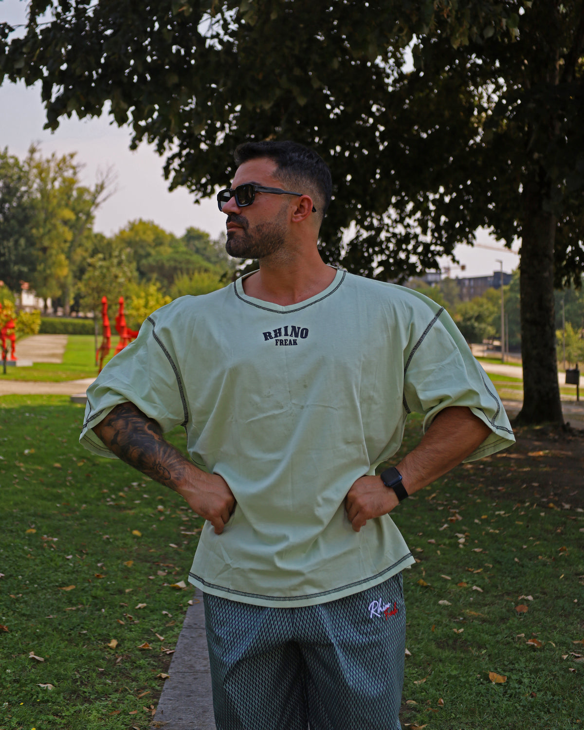 "Strong as a Rhino" Oversized T-Shirt – Hardcore Attitude and Impetuosity