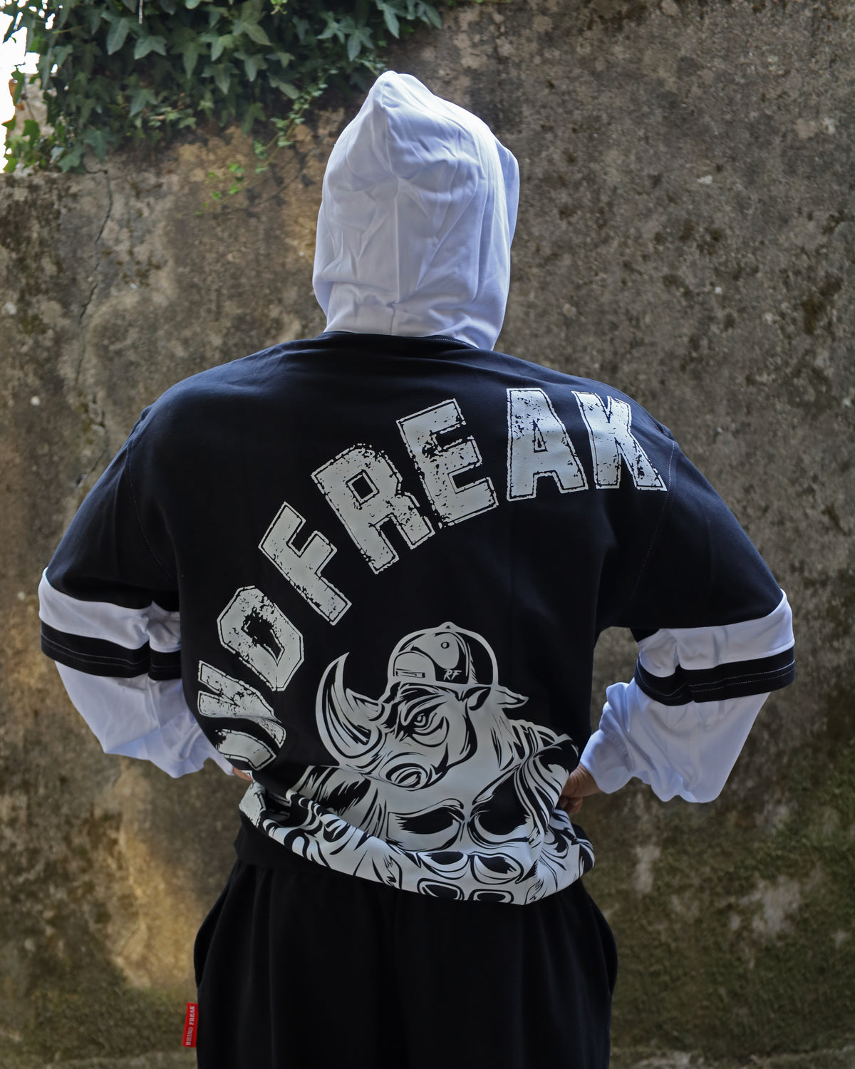 "Iced" Oversized Hoodie – Hardcore Attitude and Old-School Style
