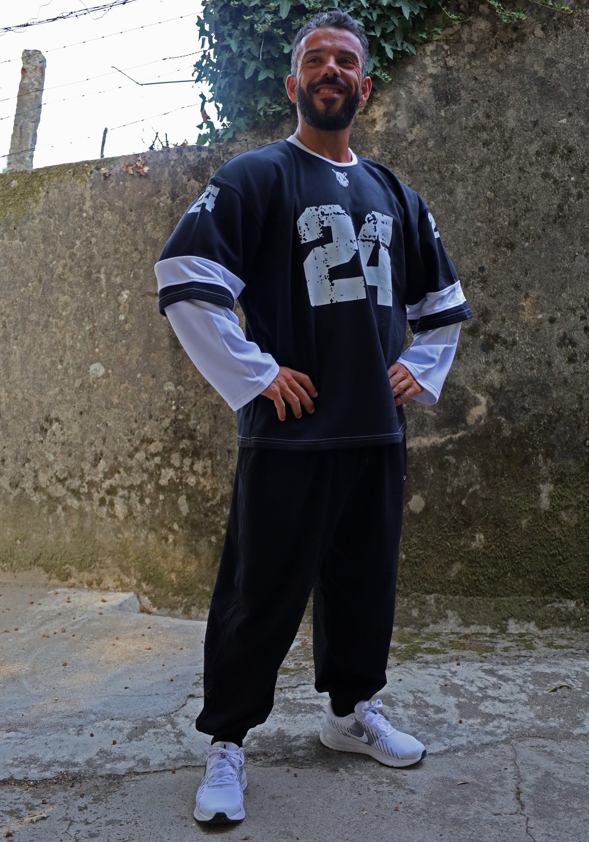 "Iced 24" Oversized Sweater – Hardcore Attitude and Retro Style