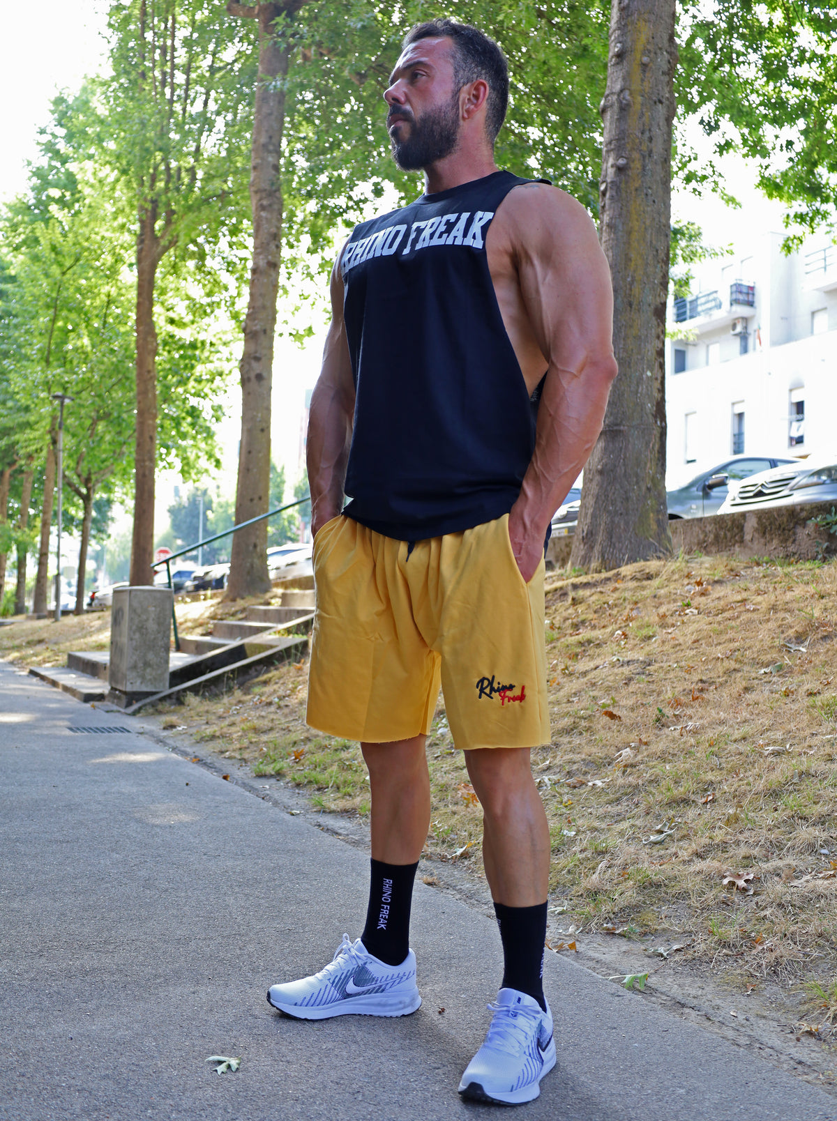 "Raw Edge" Sports Shorts – Hardcore Attitude and Urban Comfort