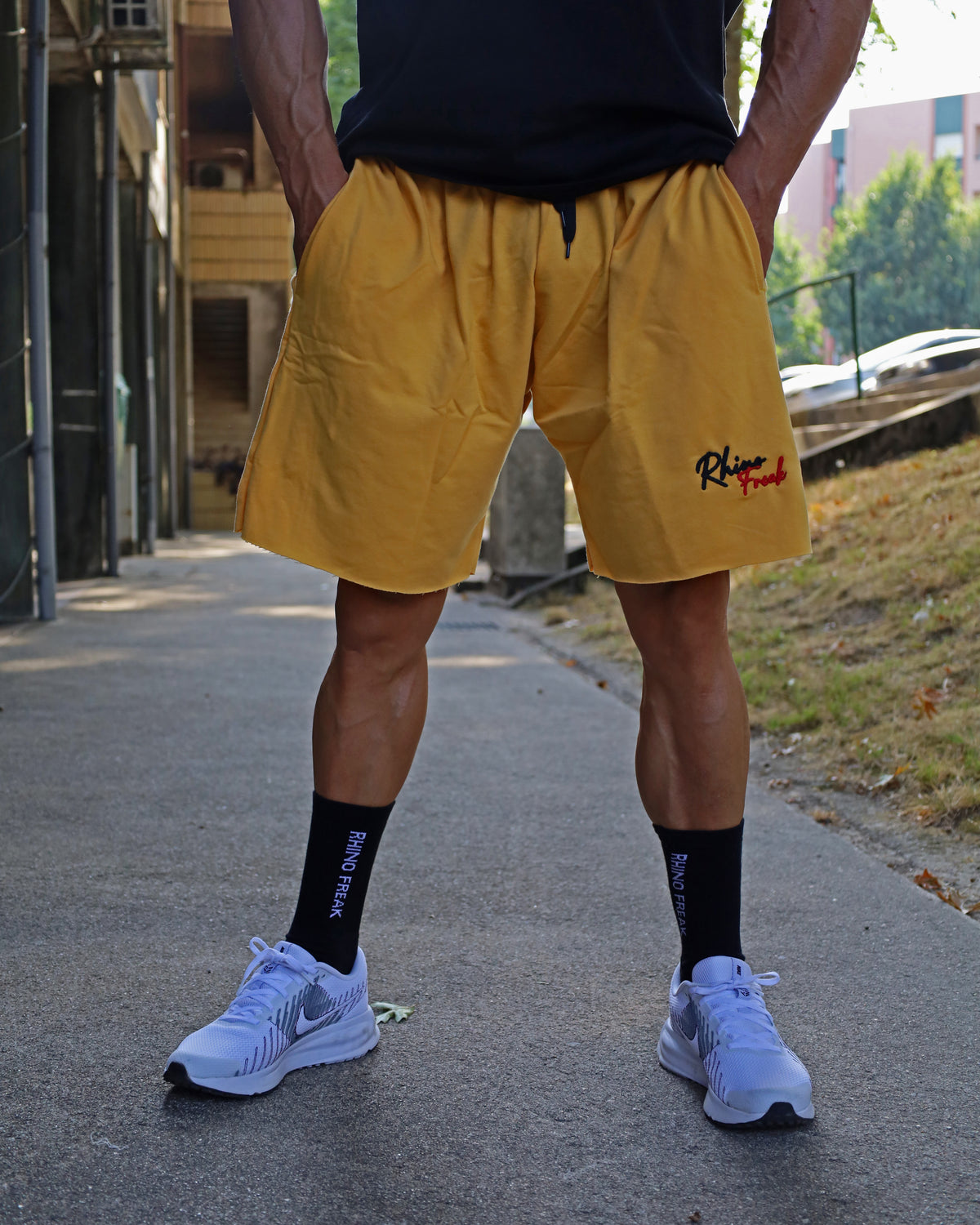 "Raw Edge" Sports Shorts – Hardcore Attitude and Urban Comfort
