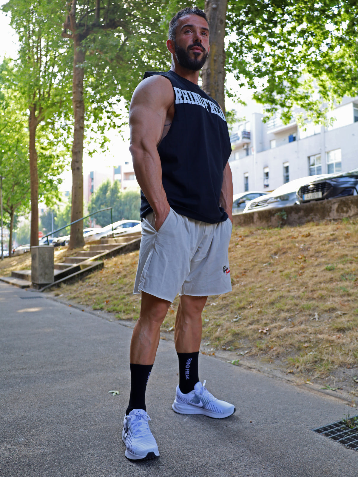 "Raw Edge" Sports Shorts – Hardcore Attitude and Urban Comfort