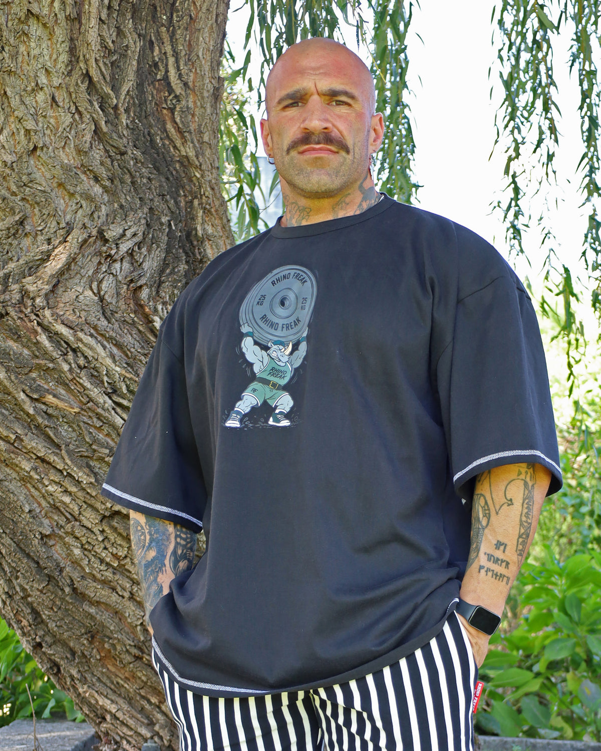 "Heavy Lift" Oversized T-Shirt – Hardcore Attitude and Urban Style