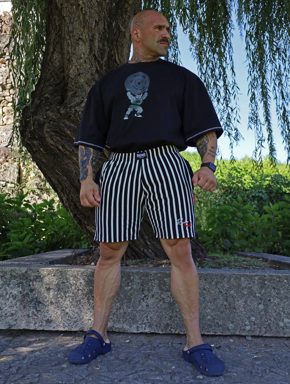 "Vintage Gym" Oversized Shorts – Hardcore Attitude &amp; Maximum Comfort