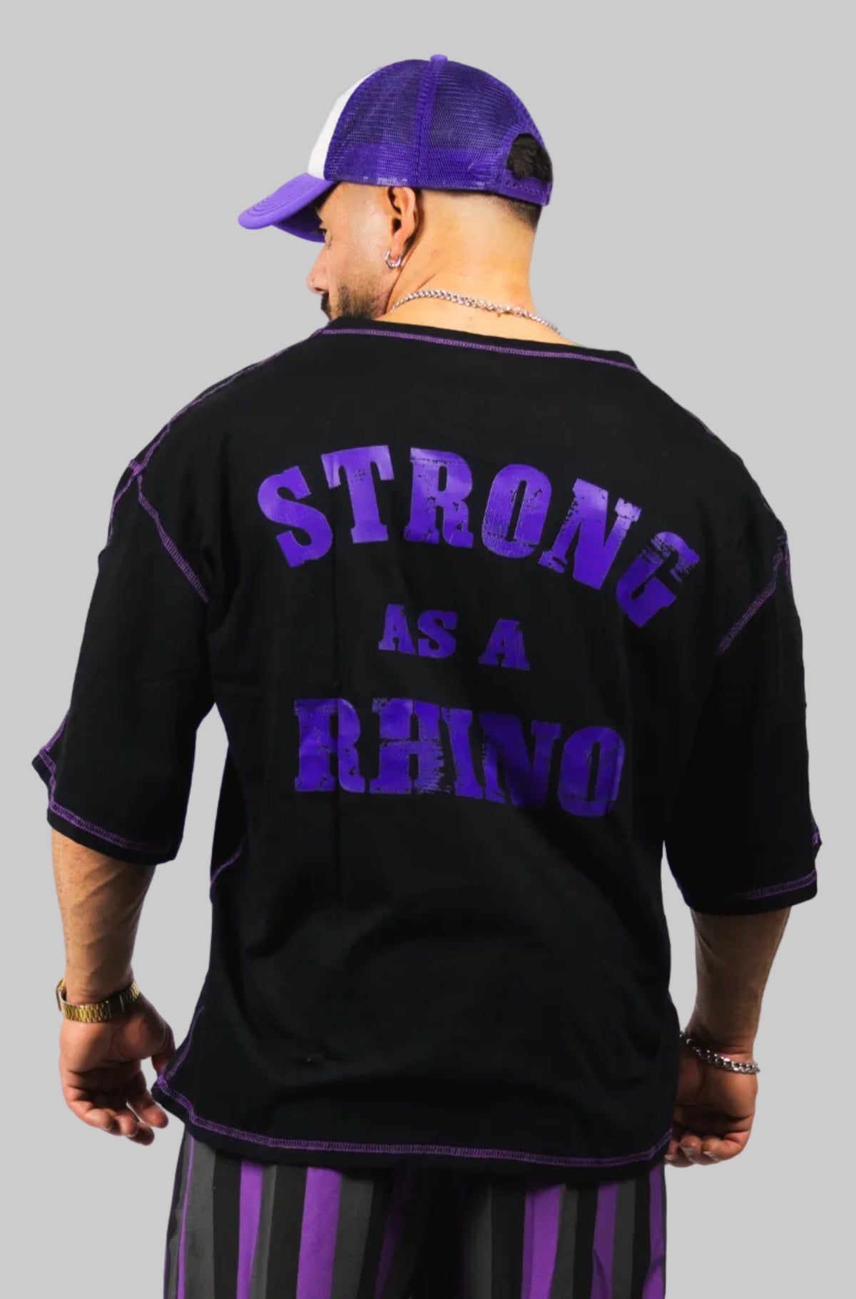 "Strong as a Rhino" Oversized T-Shirt – Hardcore Attitude and Impetuosity
