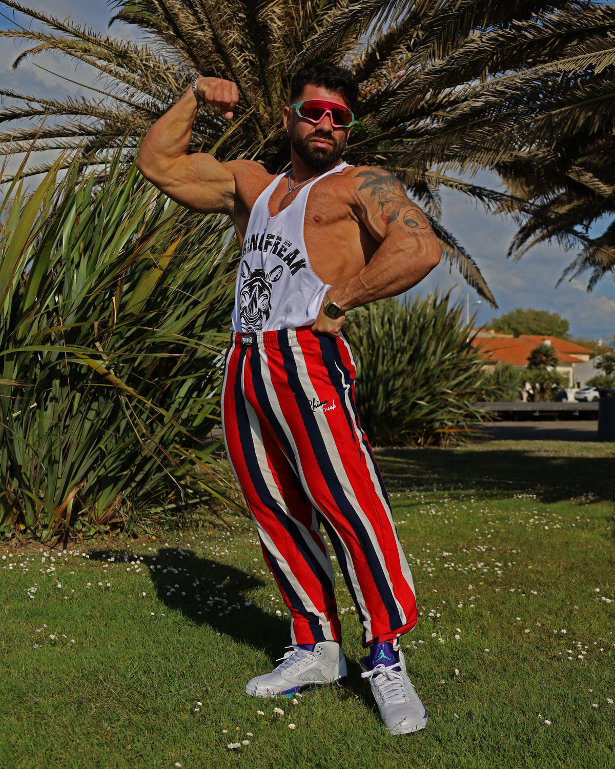 "Retro Stripe" Oversized Pants – The True Old-School Spirit