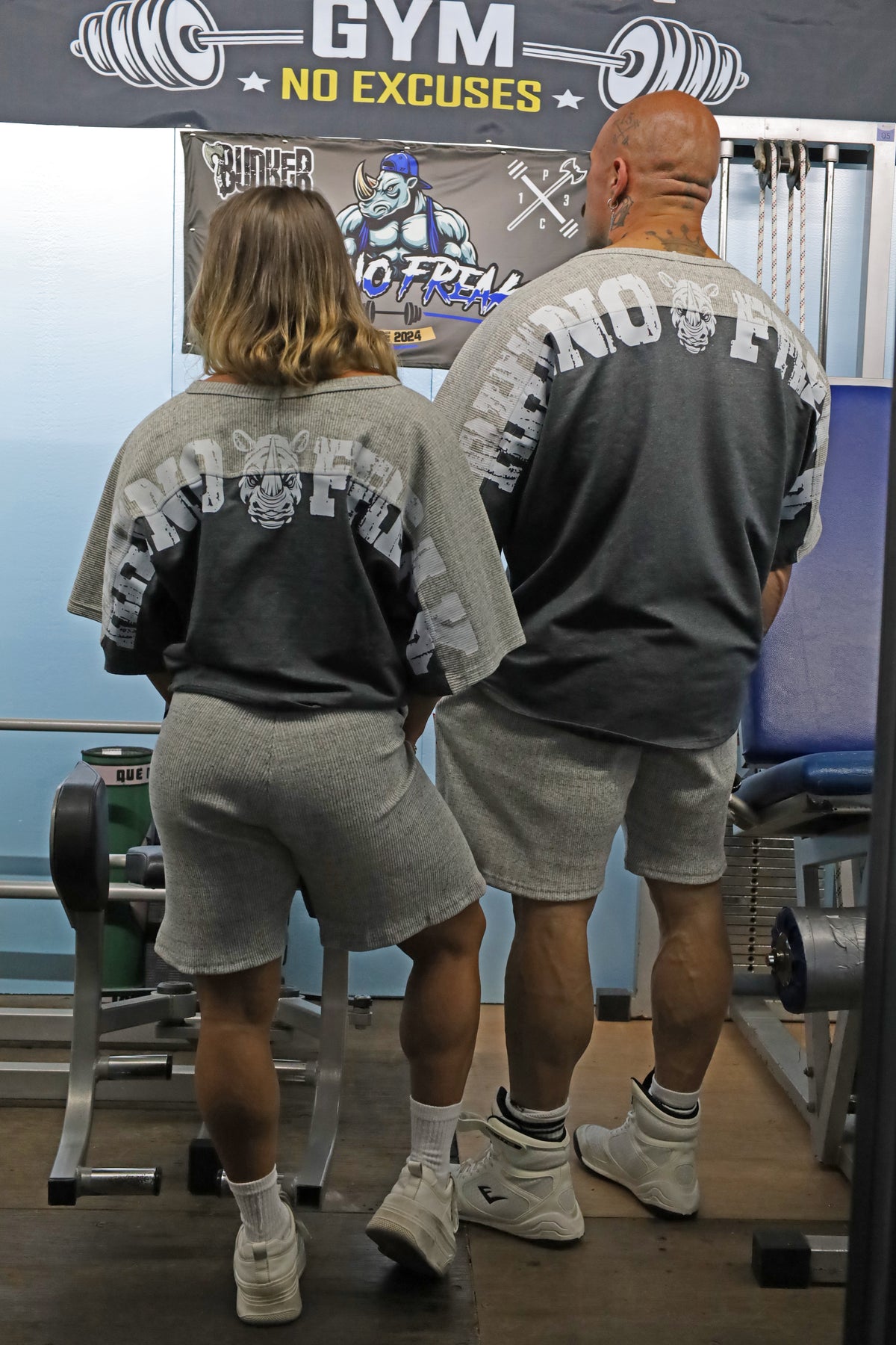 "Heavy Grid" Oversized Shorts – Texture, Comfort, and Old-School Attitude