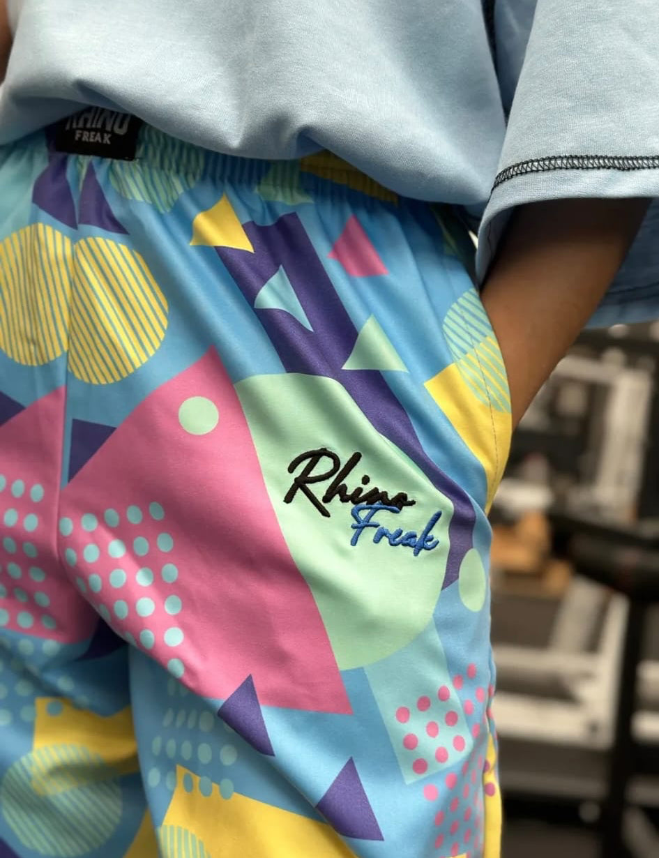 "90s Pop" Oversized Pants – The Old-School Legacy