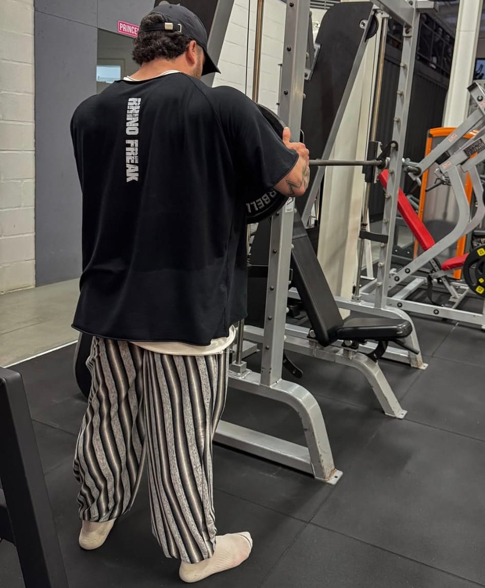 "Shadow Gradient" Oversized Pants – Hardcore Attitude and Old-School Style