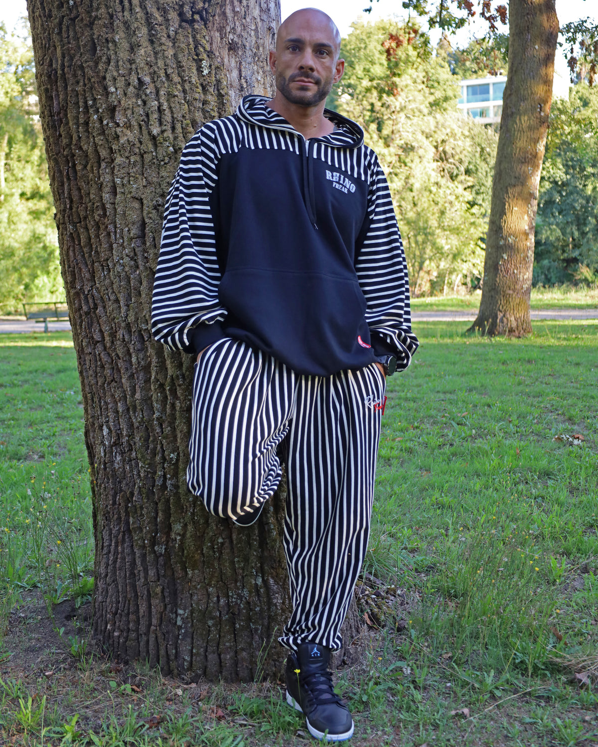 "Stripe Block" Hoodie – Hardcore Attitude and Retro Style