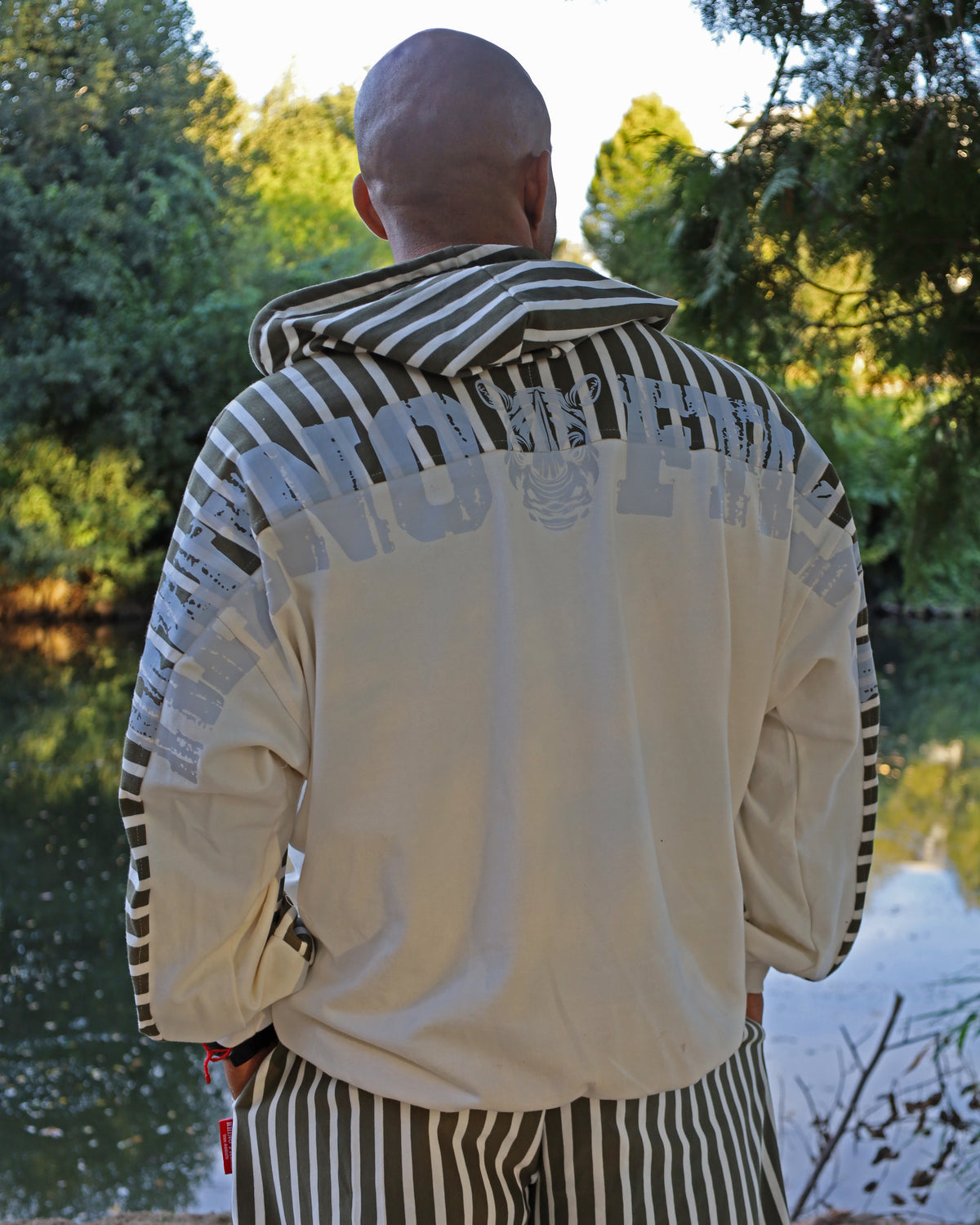 "Stripe Block" Hoodie – Hardcore Attitude and Retro Style
