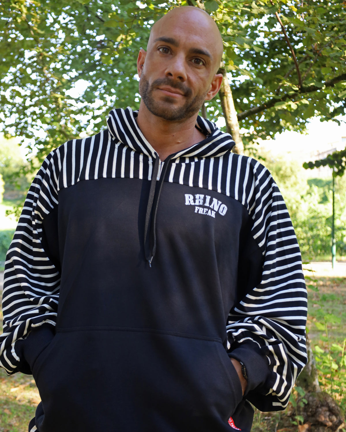 "Stripe Block" Hoodie – Hardcore Attitude and Retro Style
