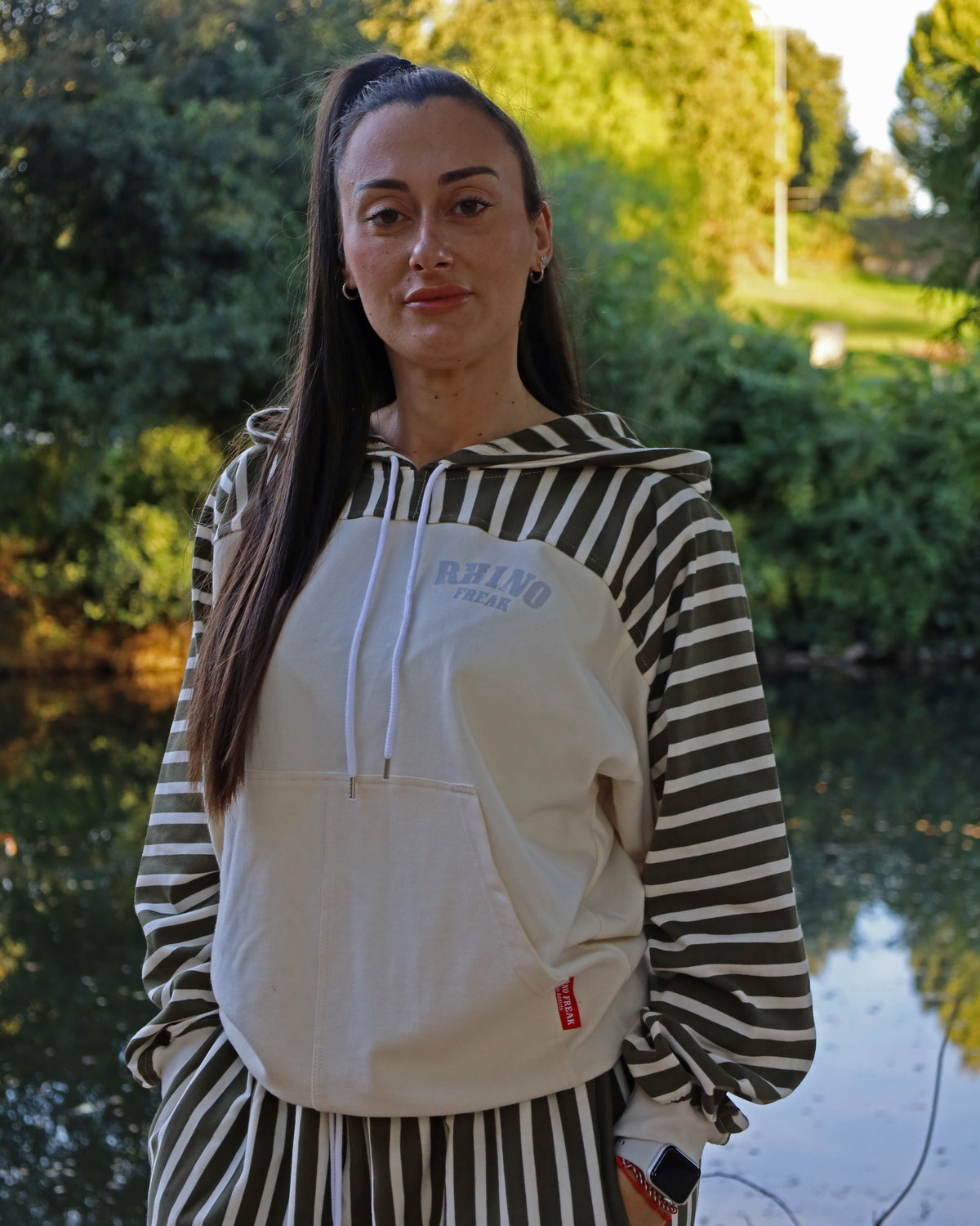 "Stripe Block" Hoodie – Hardcore Attitude and Retro Style