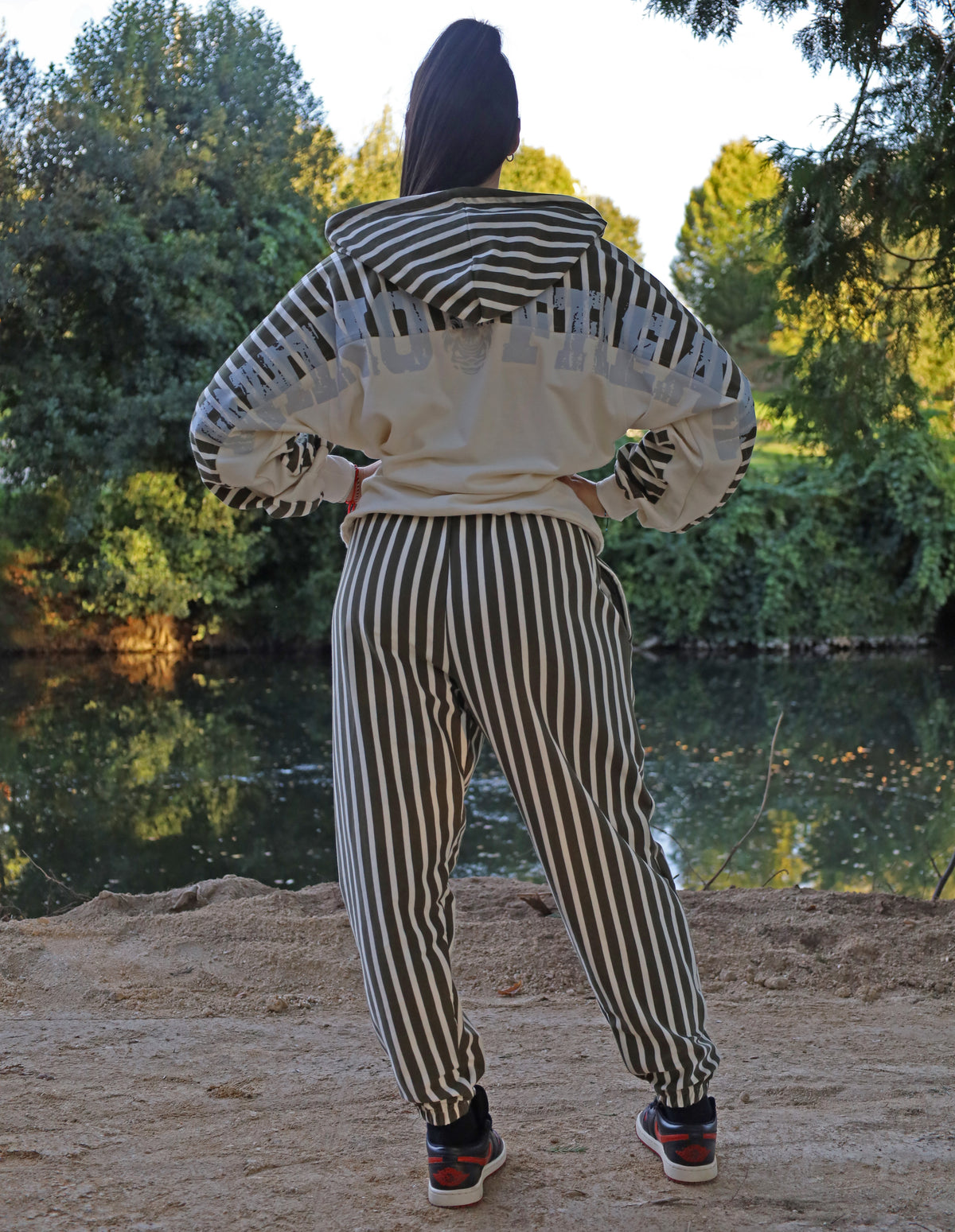 "Stripe Block" Hoodie – Hardcore Attitude and Retro Style